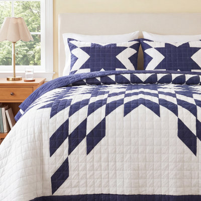 Roxanne Star Patchwork Quilt Set