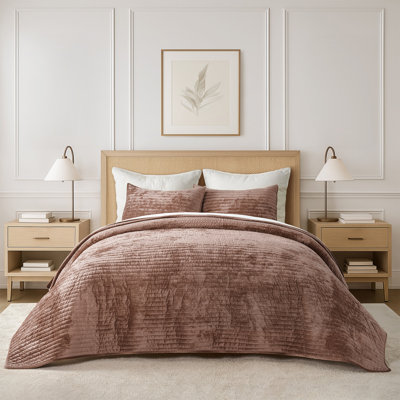 Luxe Velvet Channel Quilt Set