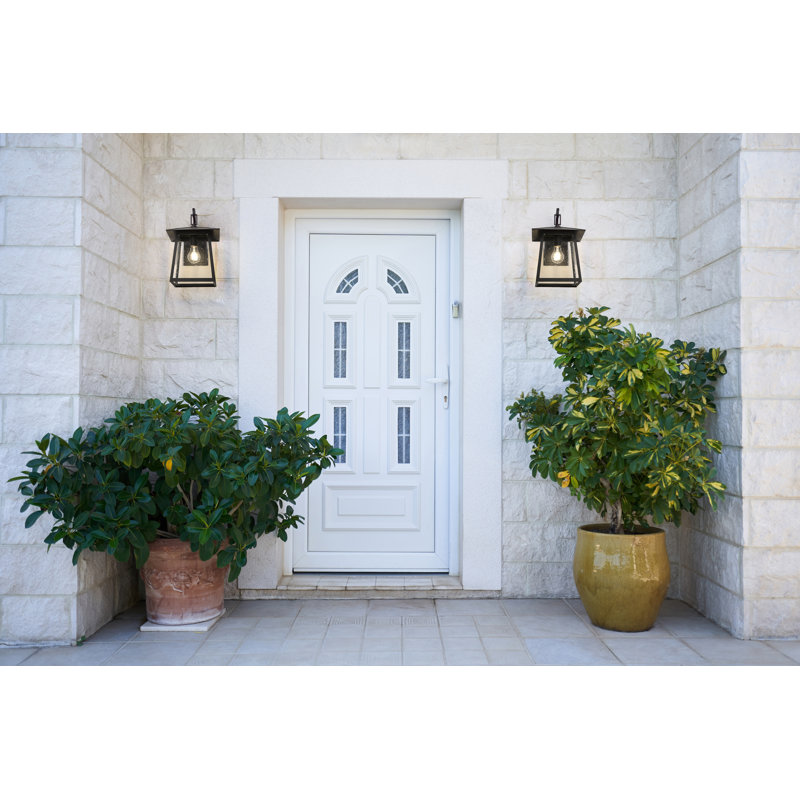 Solis 1 Light Outdoor Wall Light in Black