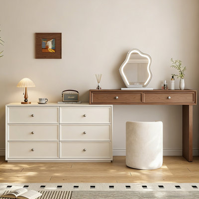 Ensemble de commode à tiroirs 94,49 "moderne blanc cassé minimaliste + coiffeuse couleur noyer, conception extensible, comprend tabouret et miroir de maquillage à DEL
