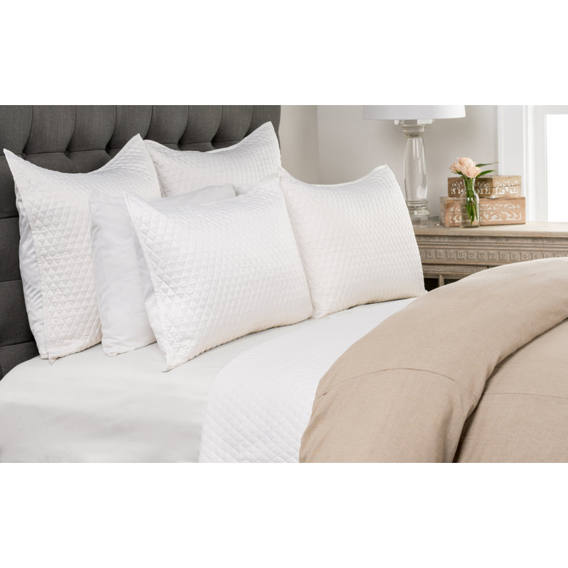 Winthrop Quilt, King Quilt, White