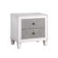 Table de chevet de chambre à coucher en gris rustique - 2 tiroirs en bois de peuplier, glissières latérales en métal, blanc vieilli