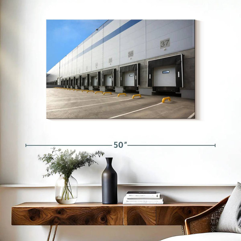 Lilie Loading Dock, 26" H x 39" W