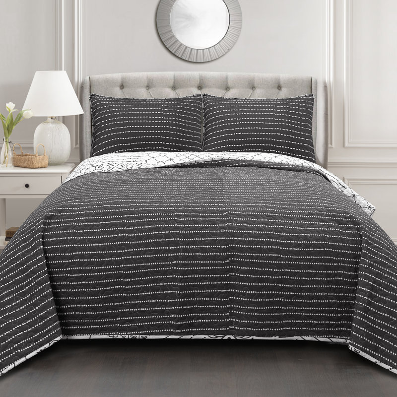 Monique Cotton Patchwork Quilt