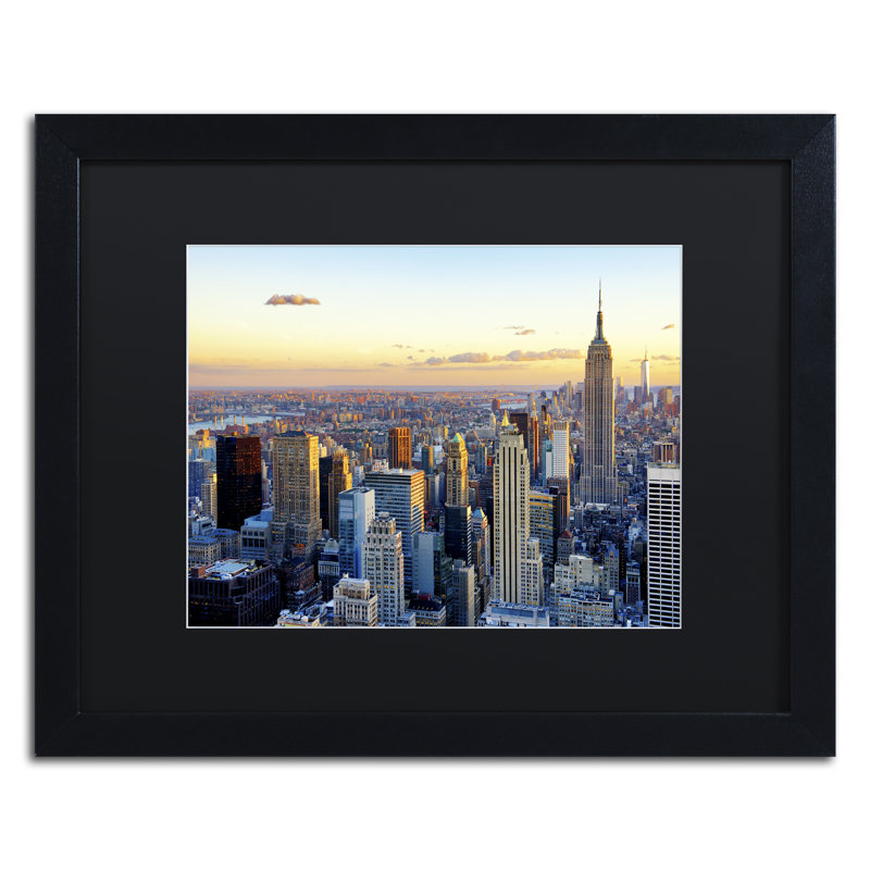 « crépuscule à coucher de soleil », reproduction de photo encadrée, H 11 po x l 14 po x P 0,5 po, Blanc
