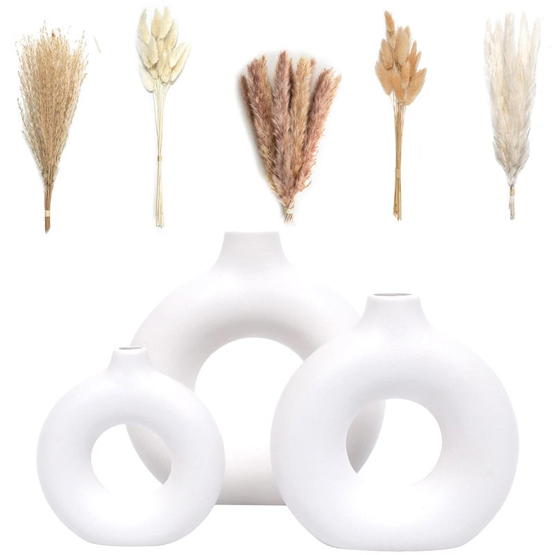 Set of 3 White Ceramic Vases with Dried Pampas Grass