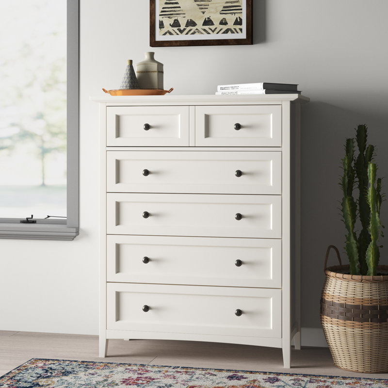 Zeppelin 259.08cm W 5 - Drawer Chest of Drawers, White