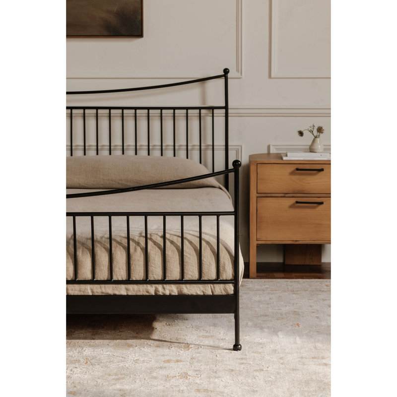 Monet Queen Bed Black, King