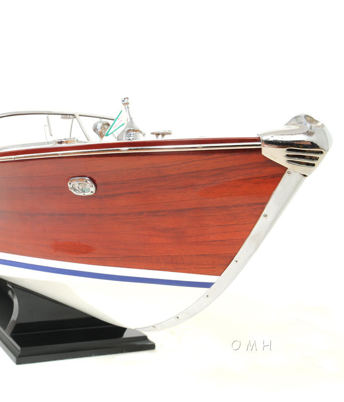 Bateau à répliquer pour modèle aquarama Riva