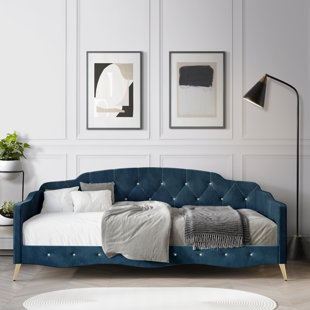 https://assets.wfcdn.com/im/38691982/resize-h310-w310%5Ecompr-r85/2452/245250494/warwickshire-twin-size-daybed-in-velvet.jpg