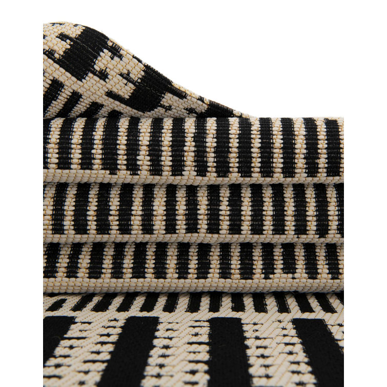 Black Dalyan Indoor/Outdoor Trellis Rug