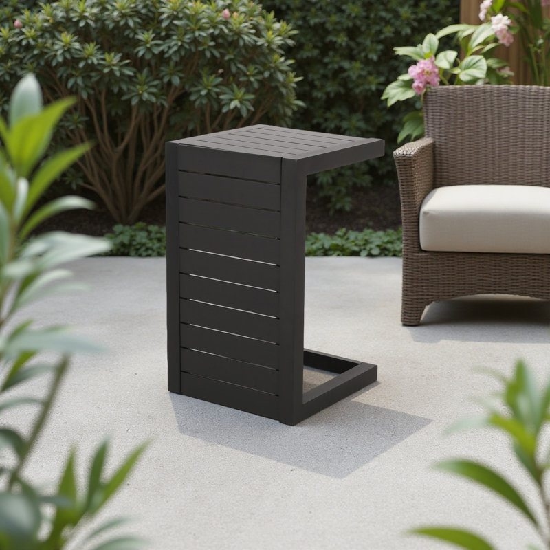 C-shaped Table, Black