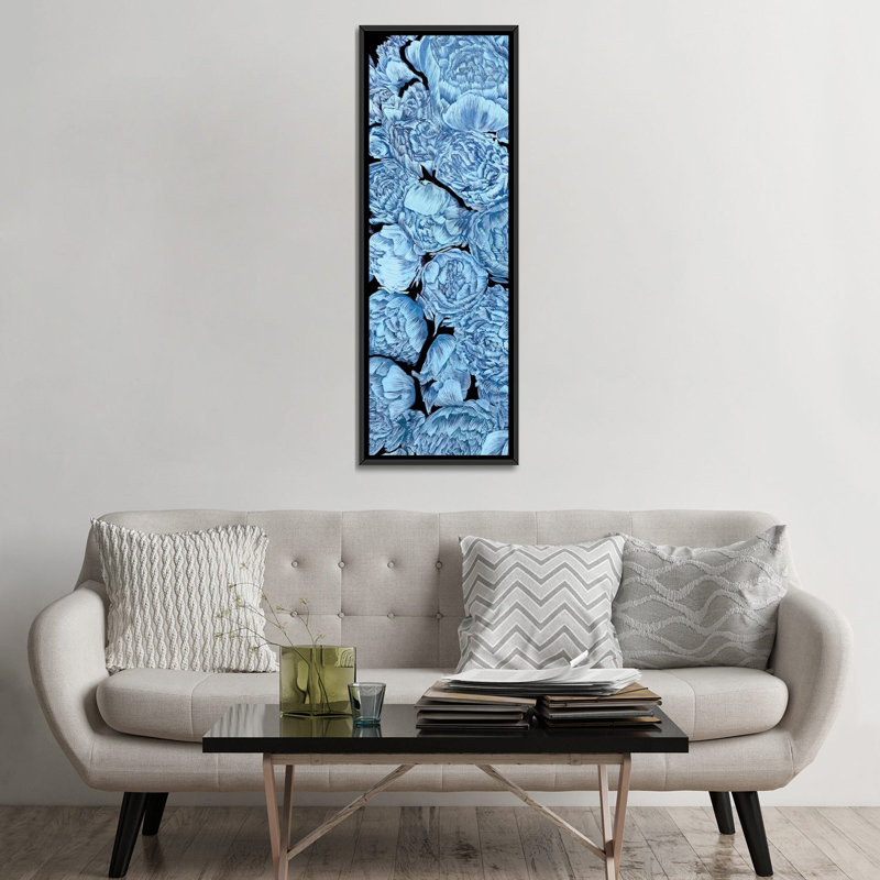 « blue pivoines i », reproduction d’impression sur toile tendue, H 36 po x l 12 po x P 1,5 po, Papier avec cadre noir