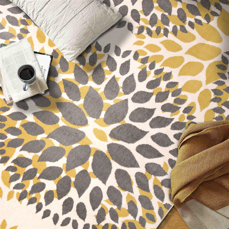 Tapis à motif floral jaune / gris foncé / ivoire, Rectangle 6 pi 6 po x 9 pi