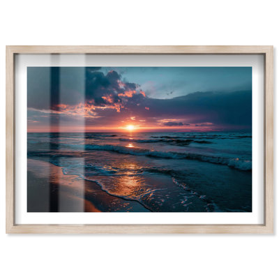 «Evening Echoes I Shadowbox Print Sunset» par Notoriart, cadre blond, 16 x 11