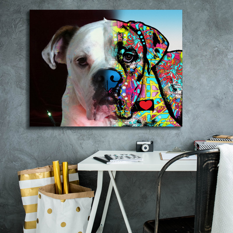 «Staci_Tank» par Dean Russo Studios, art mural sur toile, H 26 po x l 34 po x P 1,5 po
