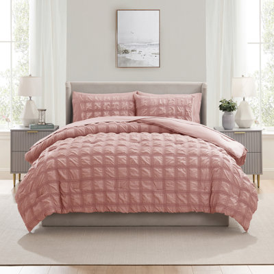 Bed in a Bag Seersucker Diamond Stitch 7 Piece Comforter Set
