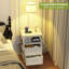 Lampe sur pied avec table, table de bout avec éclairage intégré et station de charge, blanc