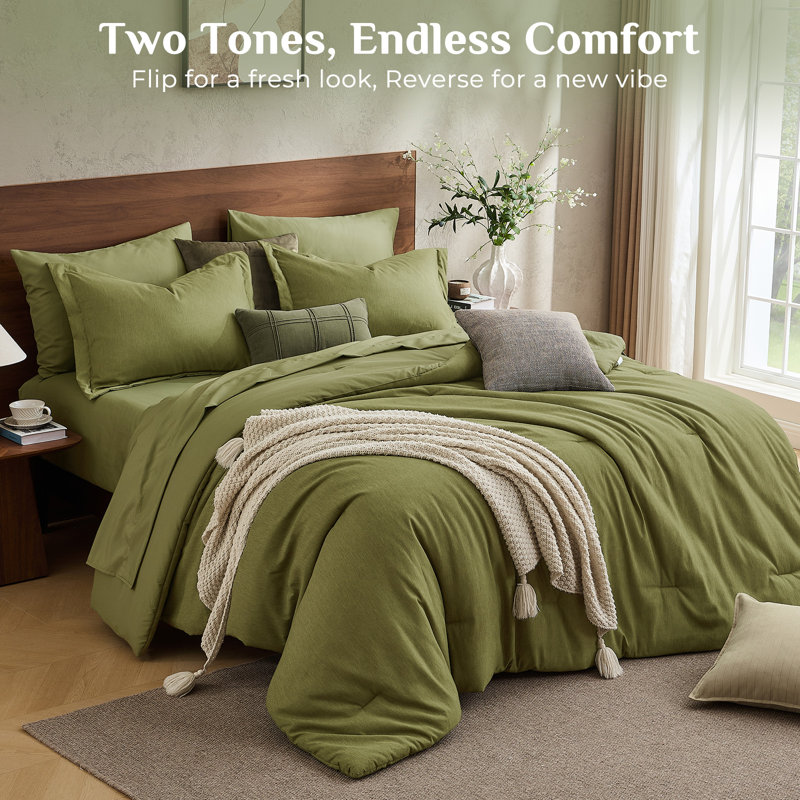 Ensemble de couette JOLLYVOGUE Queen 7 pièces vert olive, teinture cationique, ensemble de literie bicolore Queen comprenant une couette en duvet synthétique, des draps, des taies d'oreiller et des housses de coussin.