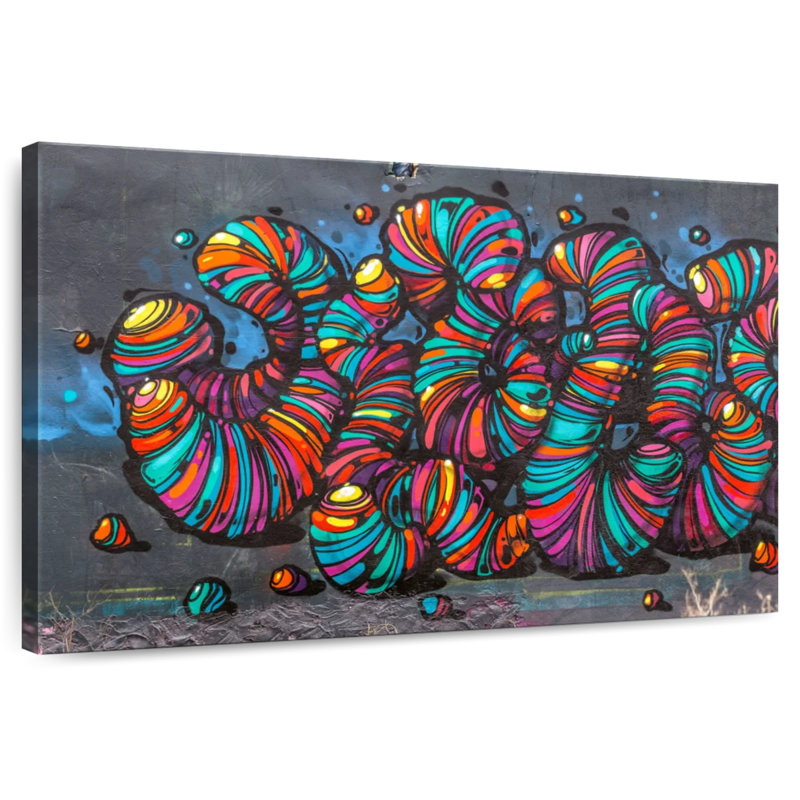 Brampt Street Worms, 8" H x 12" W