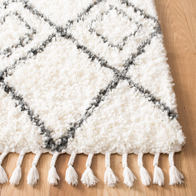 Ried Geometric Hand Woven Area Rug, Rectangle 183 x 274 cm