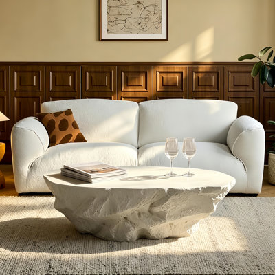 Table basse rustique en imitation travertin, table d'appoint basse de forme irrégulière pour salon