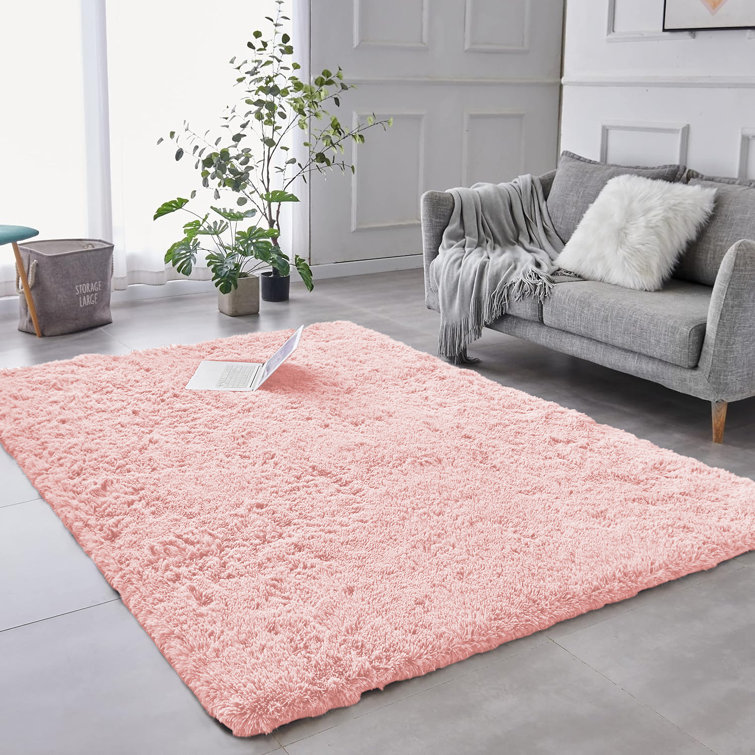 Tapis rose à poils longs moelleux - tapis décoratif doux