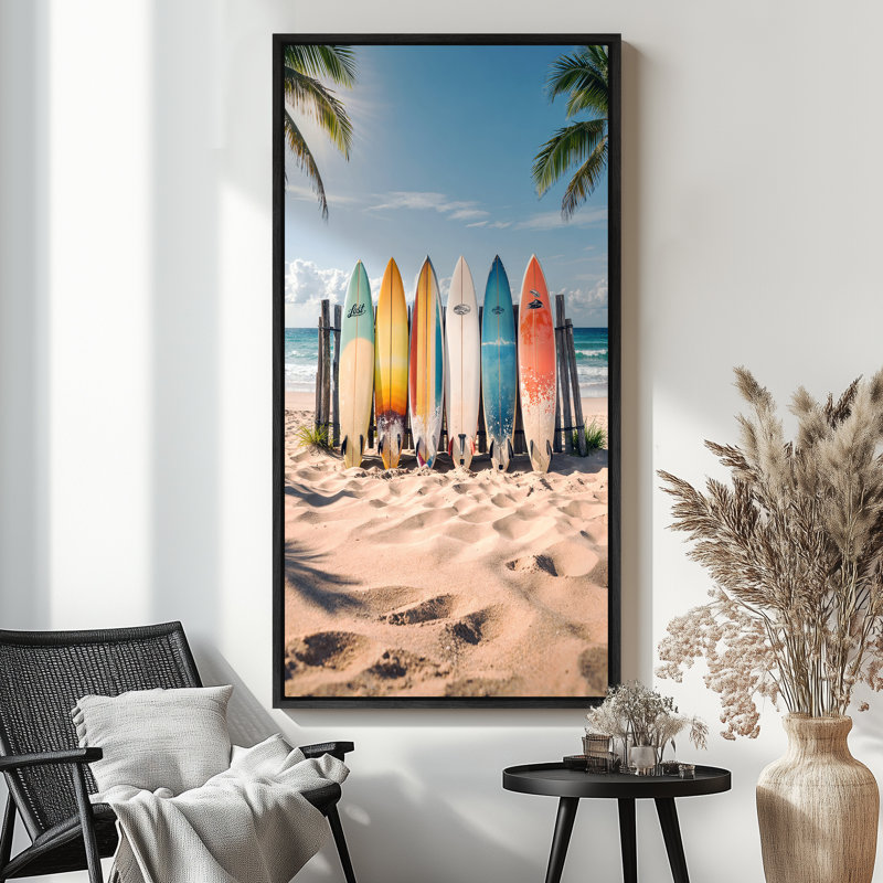 Planche de surf colorée sur une plage ensoleillée avec palmiers, art vertical de la côte, très grandes photos, impression sur toile encadrée