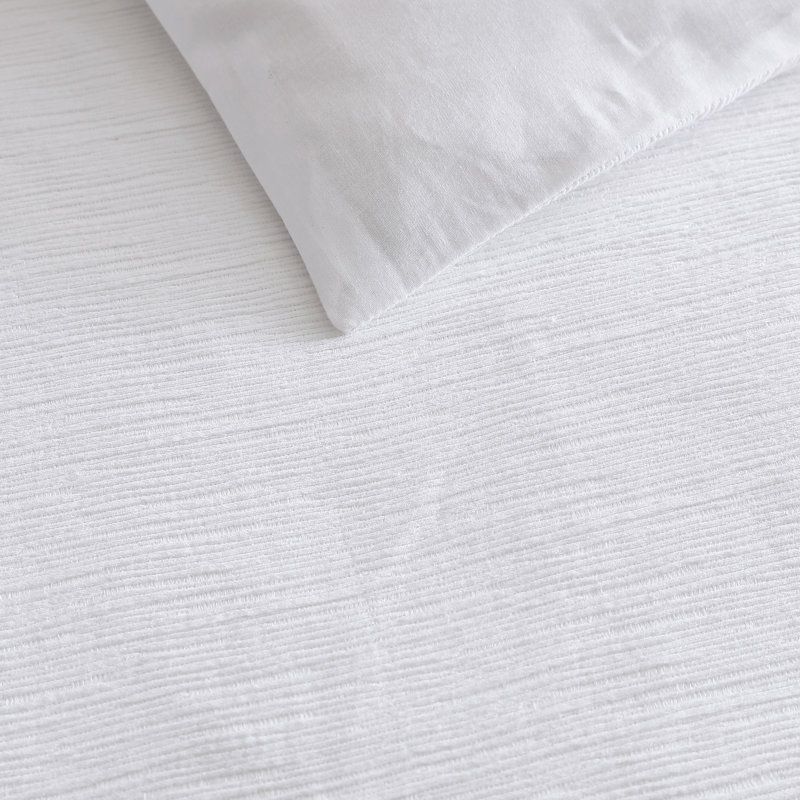 Vera Wang Textured Pleats Duvet Cover S, Queen Duvet Cover + 2 Standard Shams