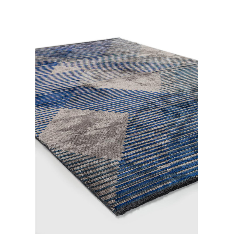 Analilia Geometric Hand Loom Indoor / Outdoor Area Rug, Rectangle 6'6" x 9'10"