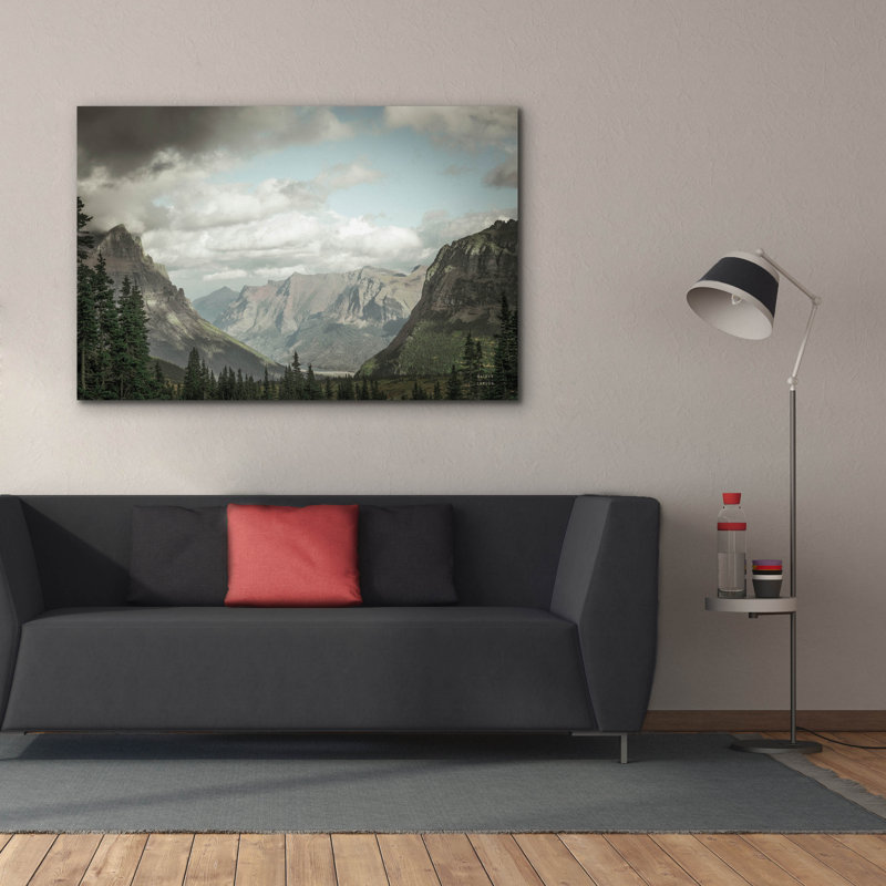 Art mural sur toile Epic Graffiti «Glacier National Park Gateway» par Nathan Larson, H 40 po x l 60 po