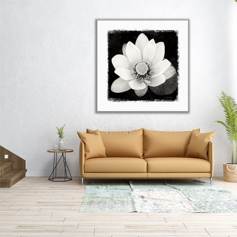 Fleur de lotus II, noir et blanc, reproduction d'art sur toile, H 30 po x l 30 po