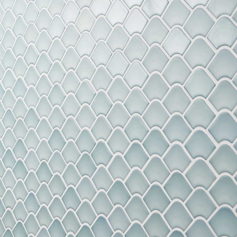 Suki 2x3 Fish Scale Matte Glass Mosaic Tile, Blue