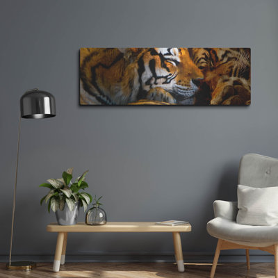 "Tigers Sleep" par Murray Henderson Fine Art