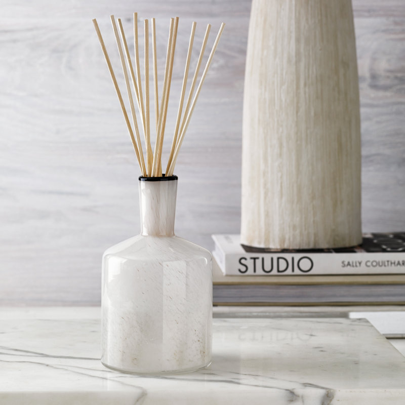Reed Diffuser, Champagne, White, 6.5" H x 4" W x 4" D