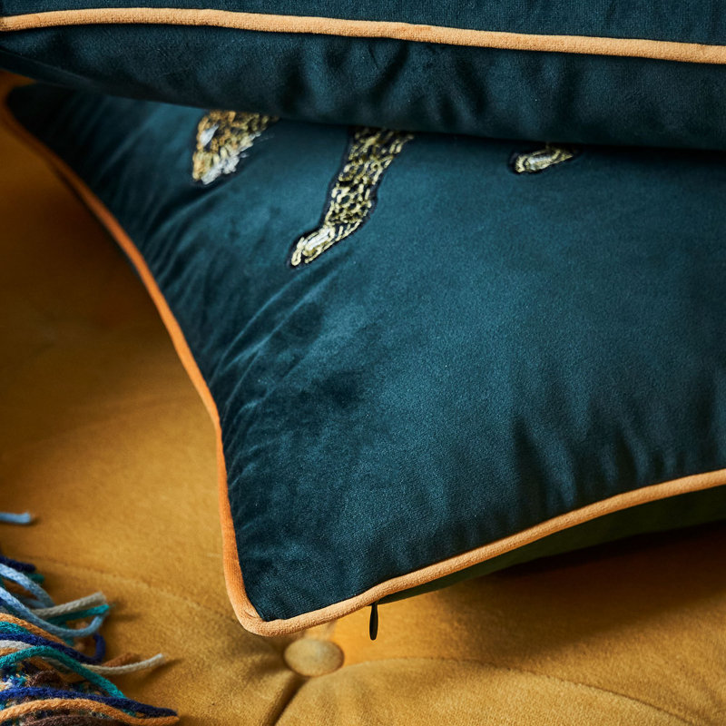 Housse de coussin réversible en velours brodé, H 14 po x l 20 po