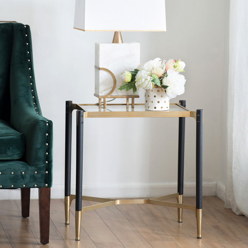 Table de bout en verre 23,5 x 18 x 23,5 po