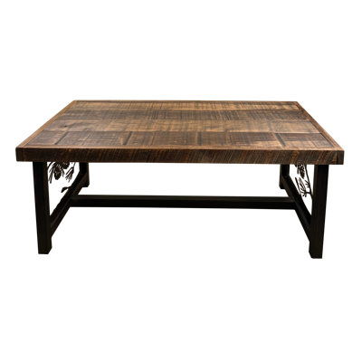 Table basse en fer avec détails en pin et plateau en bois