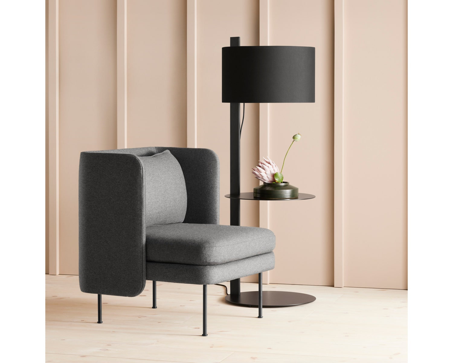 Note 56'' Floor Lamp, Black
