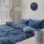 HZDHCLH Horloge murale bleu marine à pile, horloge murale 12 pouces silencieuse et moderne pour salon, chambre, cuisine, bureau, salle de classe