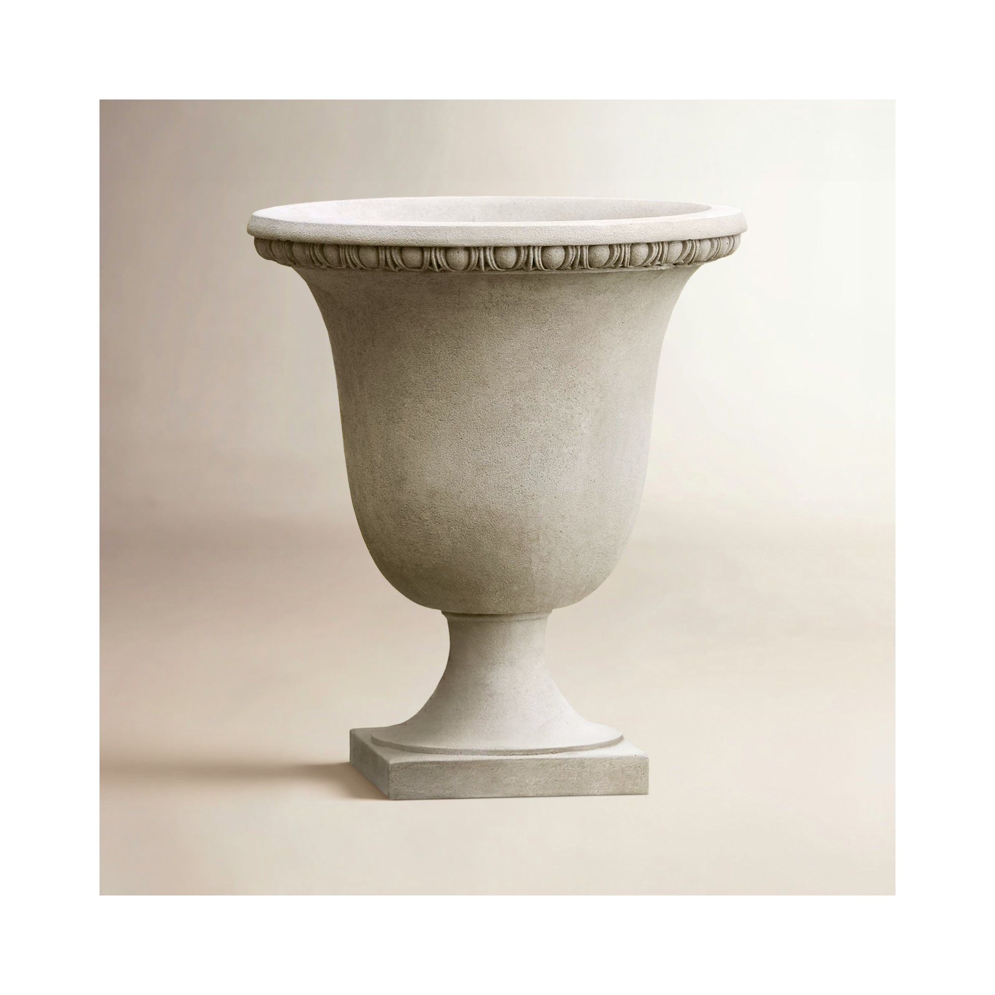 Connerton Urn Planter, Natural