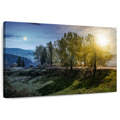 Coucher de soleil et lever de lune