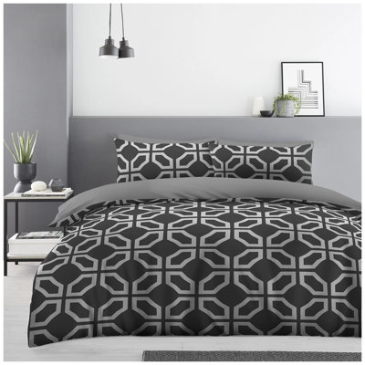 Polyester Geometric Duvet Cover Set with Pillowcases
