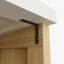 Armoire de rangement pour buanderie avec tringle suspendue et organisateur sur laveuse-129877056