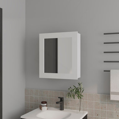 Pharmacie Hailey, salle de bain, blanc
