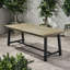 Table de salle à manger d'extérieur en bois - Style industriel moderne, mobilier gris et noir.