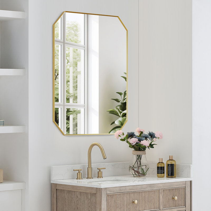 Miroir mural de salle de bain Kellett, Or brossé, 29,5 po x 36 po