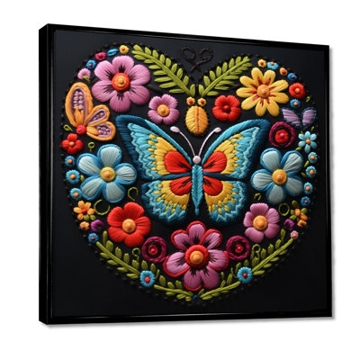 Motif floral broderie boho Papillon