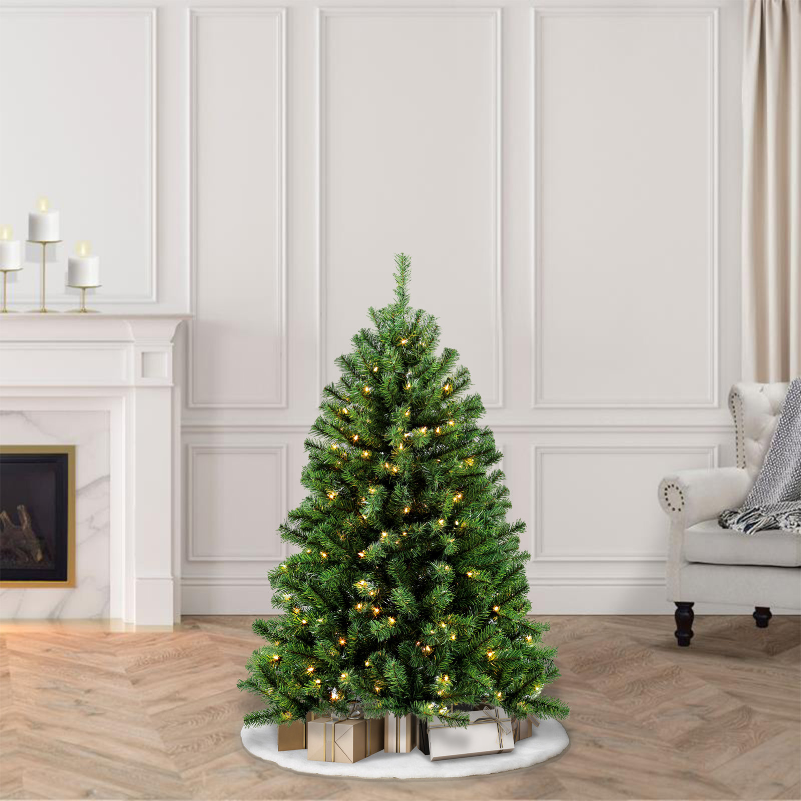 Lighted Artificial Christmas Tree, 4.5'