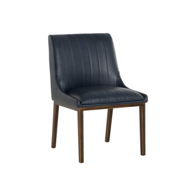 Chaise Halden - Bravo Admiral